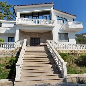  Alloggio in famiglia Mare Albania